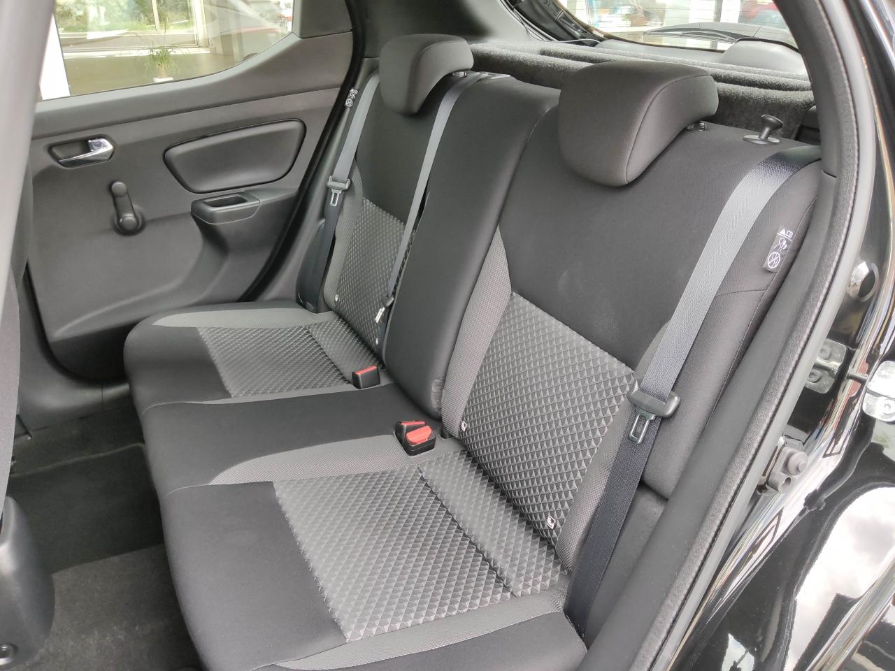 Nissan MICRA ACENTA 1.0 SCHECKHEFTGEPFL. NAVI KLIMA Bildbeschreibung: Nissan MICRA ACENTA 1.0 SCHECKHEFTGEPFL. NAVI KLIMA