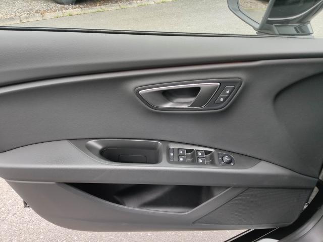 Seat LEON SPORTSTOURER FR 1.5 TSI +GAR.*NAVI Bildbeschreibung: Seat LEON SPORTSTOURER FR 1.5 TSI +GAR.*NAVI