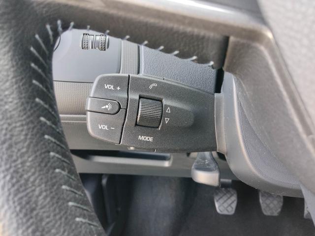 Seat IBIZA STYLE 1.2 TSI I TECH SITZHEIZ. CD TEMPOMAT Bildbeschreibung: Seat IBIZA STYLE 1.2 TSI I TECH SITZHEIZ. CD TEMPOMAT