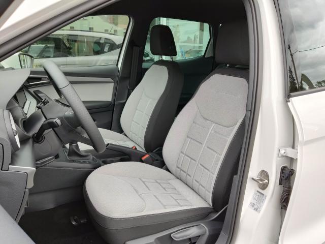 Seat ARONA FR 1.0 TSI, CO2-Klasse: D, NAVI SITZHEIZ. AHZV-VORBER. Bildbeschreibung: Seat ARONA FR 1.0 TSI, CO2-Klasse: D, NAVI SITZHEIZ. AHZV-VORBER.