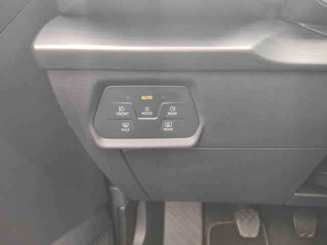 Cupra LEON SPORTSTOURER 1.5 TSI ACT NAVI USB DAB+ EPH Bildbeschreibung: Cupra LEON SPORTSTOURER 1.5 TSI ACT NAVI USB DAB+ EPH
