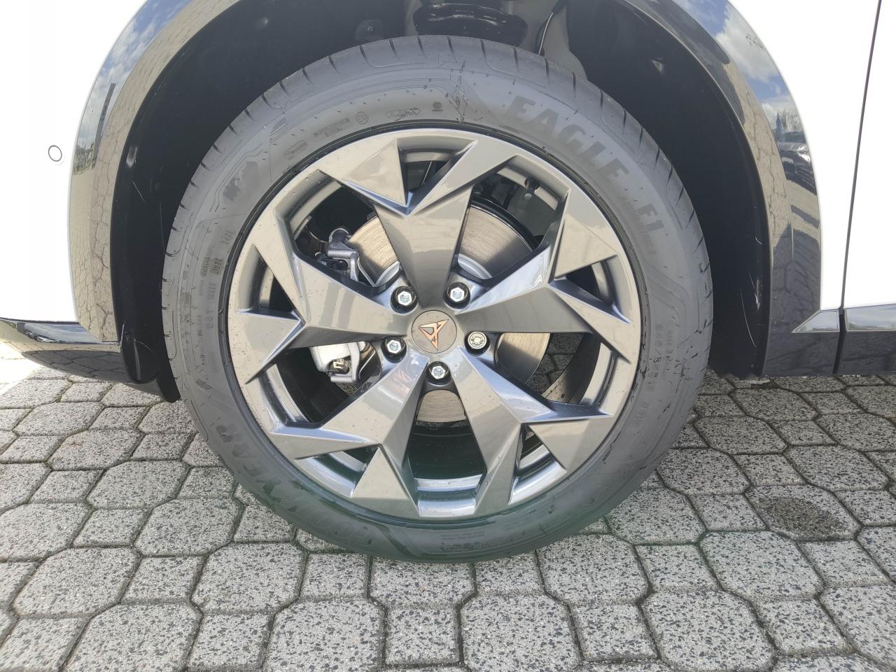 Cupra FORMENTOR 2.0 TDI DSG, CO2-Klasse: D, NAVI 360-GRAD-KAMERA SHZ Bildbeschreibung: Cupra FORMENTOR 2.0 TDI DSG, CO2-Klasse: D, NAVI 360-GRAD-KAMERA SHZ