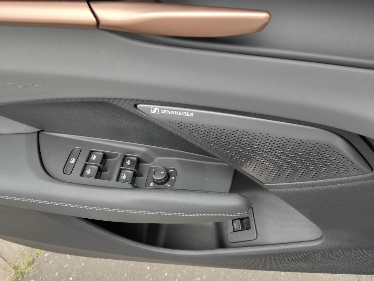 Cupra TERRAMAR 1.5 ETSI DSG AHZV NAVI SITZH. EINPARKH. Bildbeschreibung: Cupra TERRAMAR 1.5 ETSI DSG AHZV NAVI SITZH. EINPARKH.