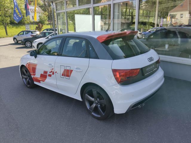 Audi A1 SPORTBACK S LINE 1.4 TFSI SITZHEIZ. EINPARKH. Bildbeschreibung: Audi A1 SPORTBACK S LINE 1.4 TFSI SITZHEIZ. EINPARKH.
