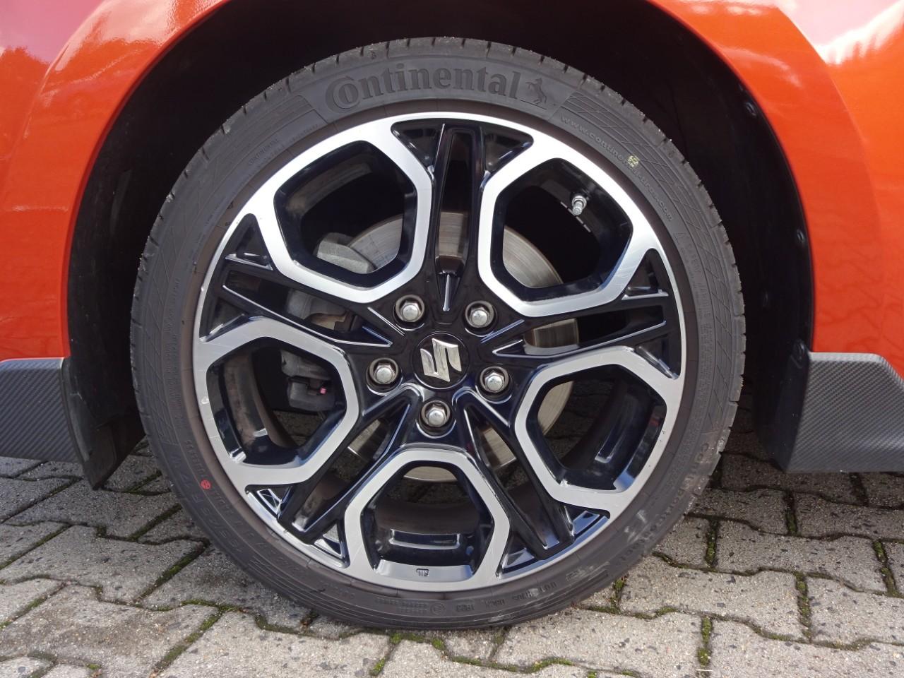 Suzuki SWIFT 1.4 BOOSTERJET SPORT VOLL-LED KLIMA NAVI Bildbeschreibung: Suzuki SWIFT 1.4 BOOSTERJET SPORT VOLL-LED KLIMA NAVI