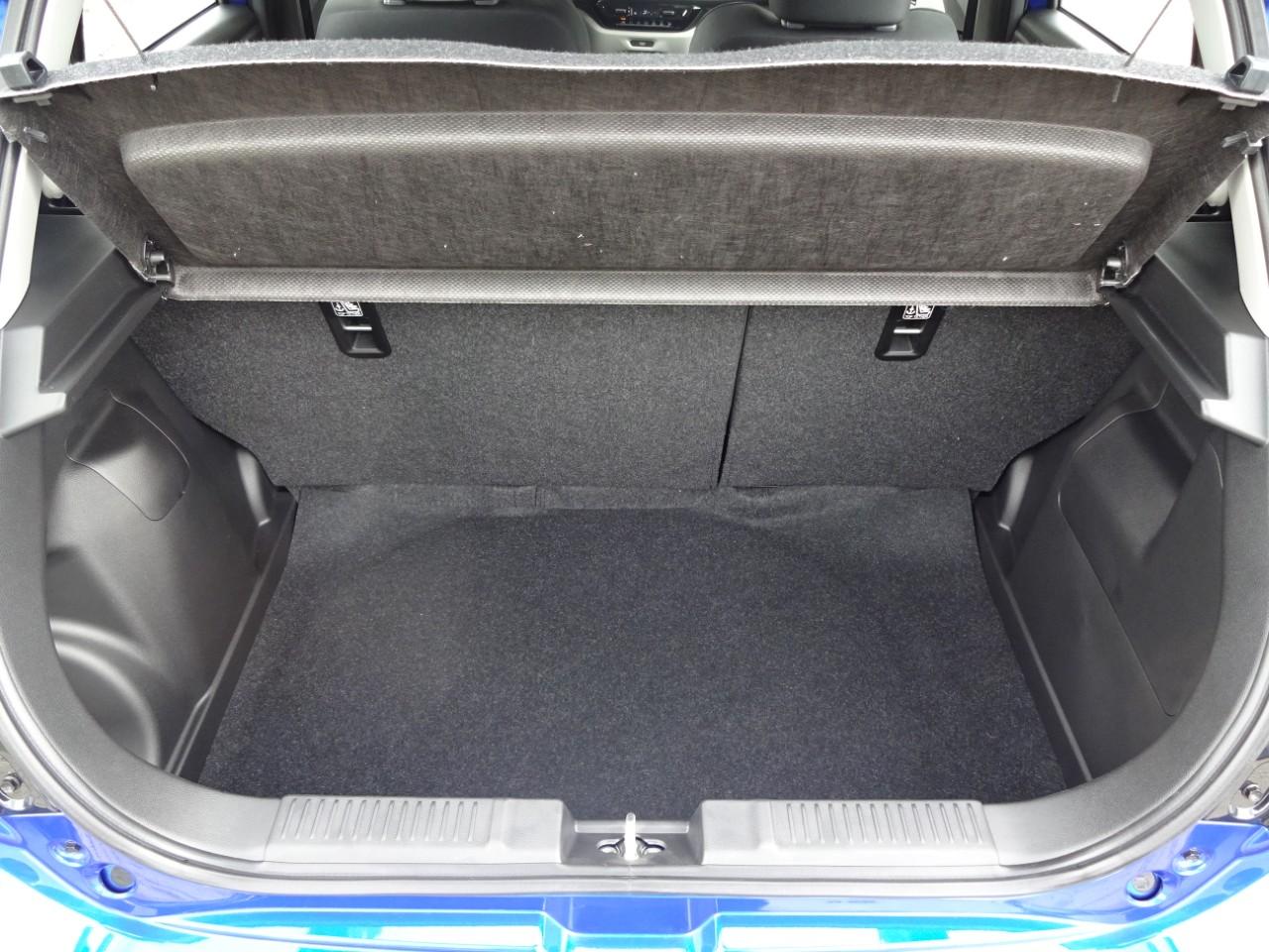 Suzuki SWIFT 1.2 DUALJET CLUB, CO2-Klasse: C, NAVI DAB+ EINPARKH. USB Bildbeschreibung: Suzuki SWIFT 1.2 DUALJET CLUB, CO2-Klasse: C, NAVI DAB+ EINPARKH. USB