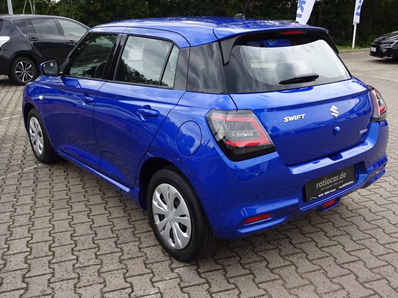 Suzuki SWIFT 1.2 DUALJET CLUB, CO2-Klasse: C, NAVI DAB+ EINPARKH. USB Bildbeschreibung: Suzuki SWIFT 1.2 DUALJET CLUB, CO2-Klasse: C, NAVI DAB+ EINPARKH. USB