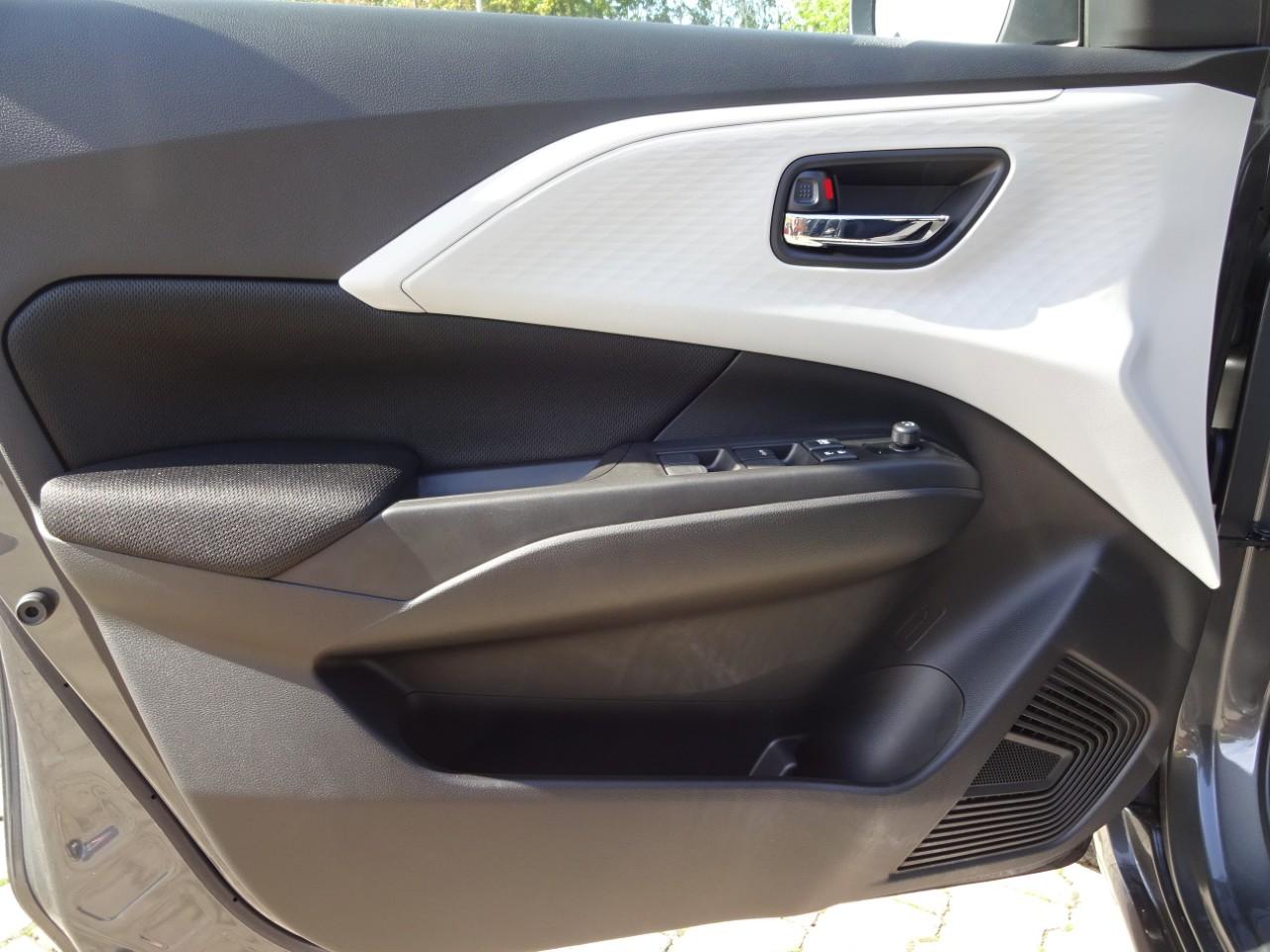 Suzuki SWIFT 1.2 DUALJET CLUB, CO2-Klasse: C, NAVI DAB+ EINPARKH. USB Bildbeschreibung: Suzuki SWIFT 1.2 DUALJET CLUB, CO2-Klasse: C, NAVI DAB+ EINPARKH. USB