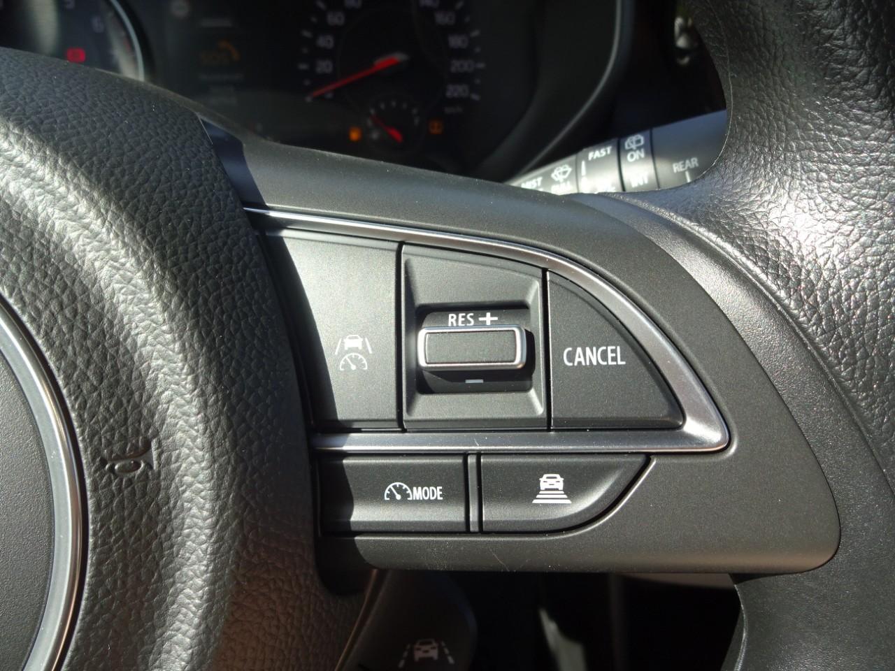 Suzuki SWIFT 1.2 DUALJET CLUB, CO2-Klasse: C, NAVI DAB+ EINPARKH. USB Bildbeschreibung: Suzuki SWIFT 1.2 DUALJET CLUB, CO2-Klasse: C, NAVI DAB+ EINPARKH. USB
