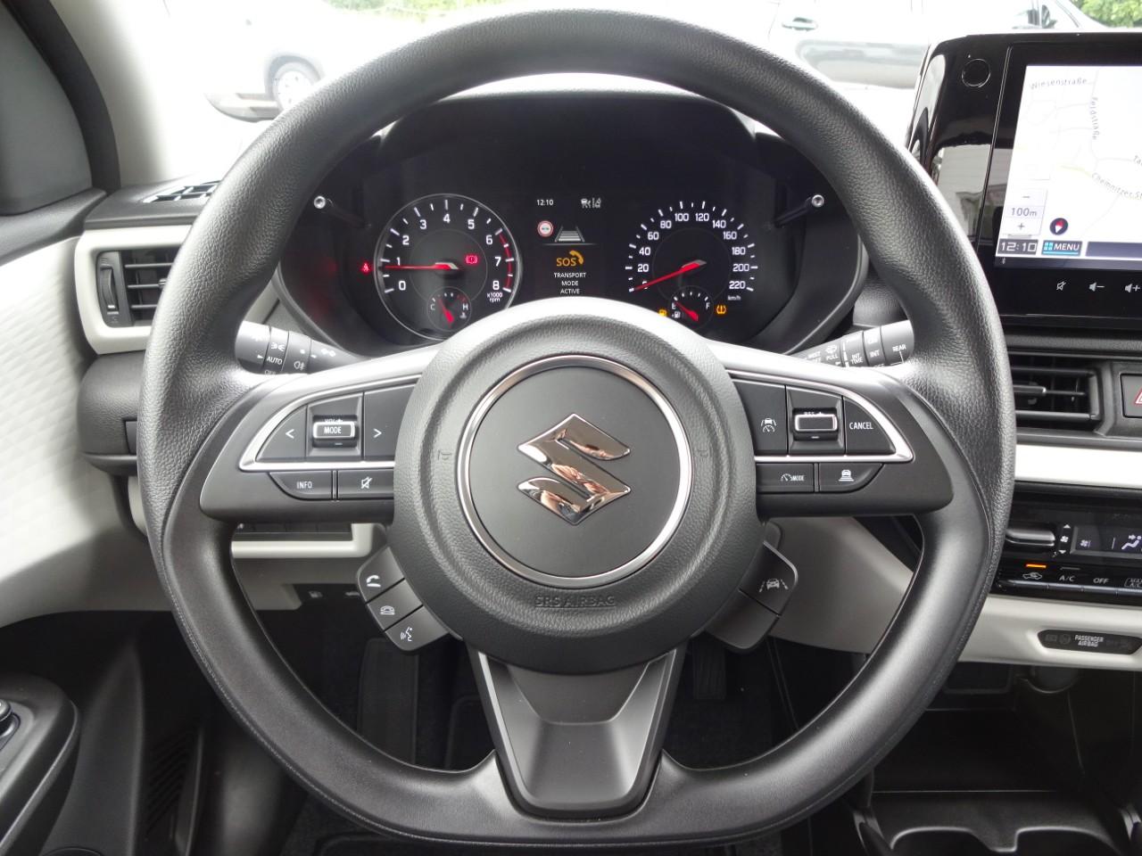 Suzuki SWIFT 1.2 DUALJET ALLGRIP CLUB, CO2-Klasse: C, NAVI EINPARKH. Bildbeschreibung: Suzuki SWIFT 1.2 DUALJET ALLGRIP CLUB, CO2-Klasse: C, NAVI EINPARKH.