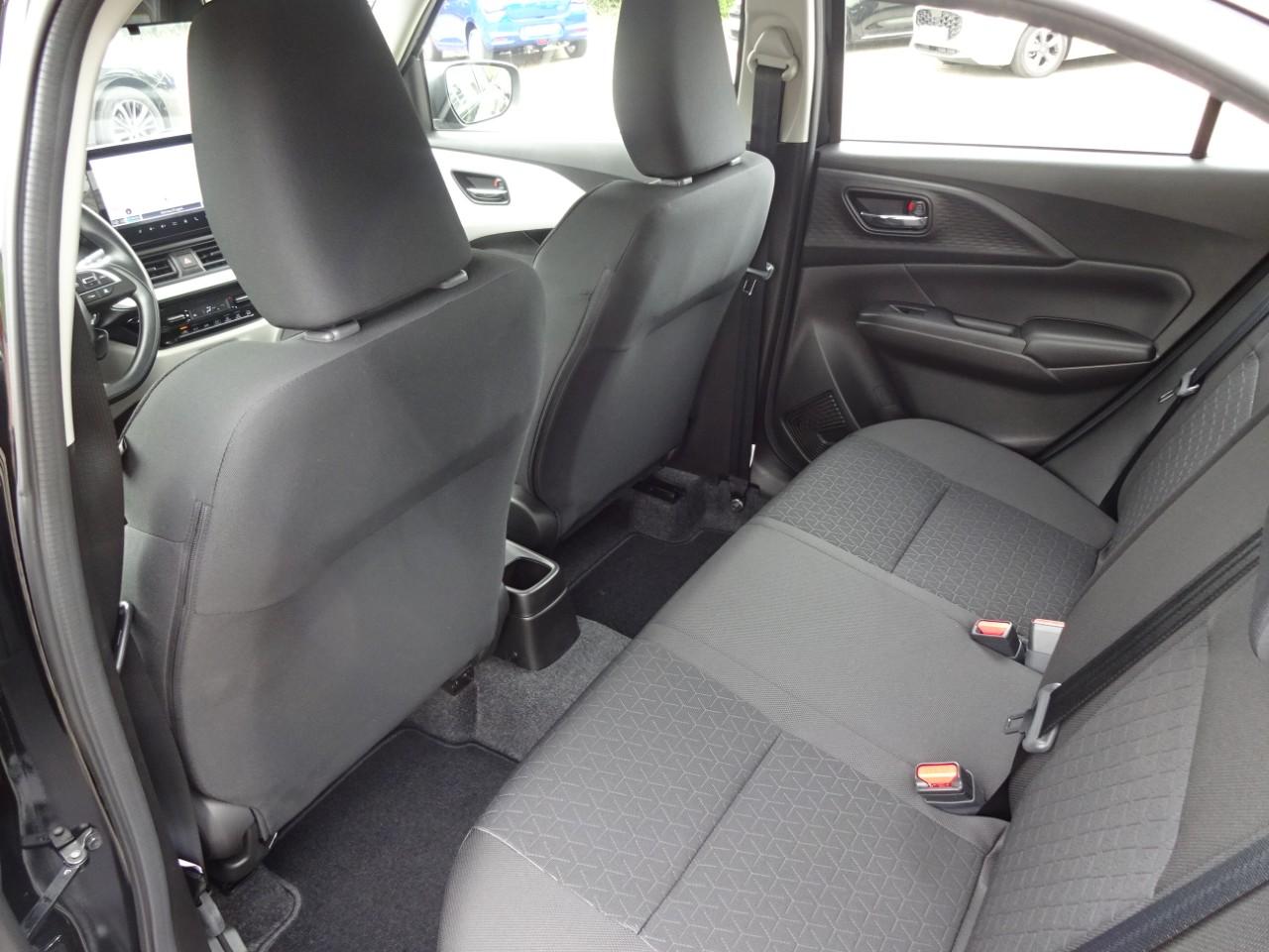 Suzuki SWIFT 1.2 , CO2-Klasse: B, NAVI EINPARKH. Bildbeschreibung: Suzuki SWIFT 1.2 , CO2-Klasse: B, NAVI EINPARKH.