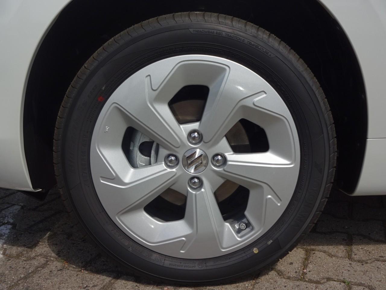 Suzuki SWIFT 1.2 DUALJET ALLGRIP COMFORT, CO2-Klasse: C, NAVI SITZHEIZ. Bildbeschreibung: Suzuki SWIFT 1.2 DUALJET ALLGRIP COMFORT, CO2-Klasse: C, NAVI SITZHEIZ.