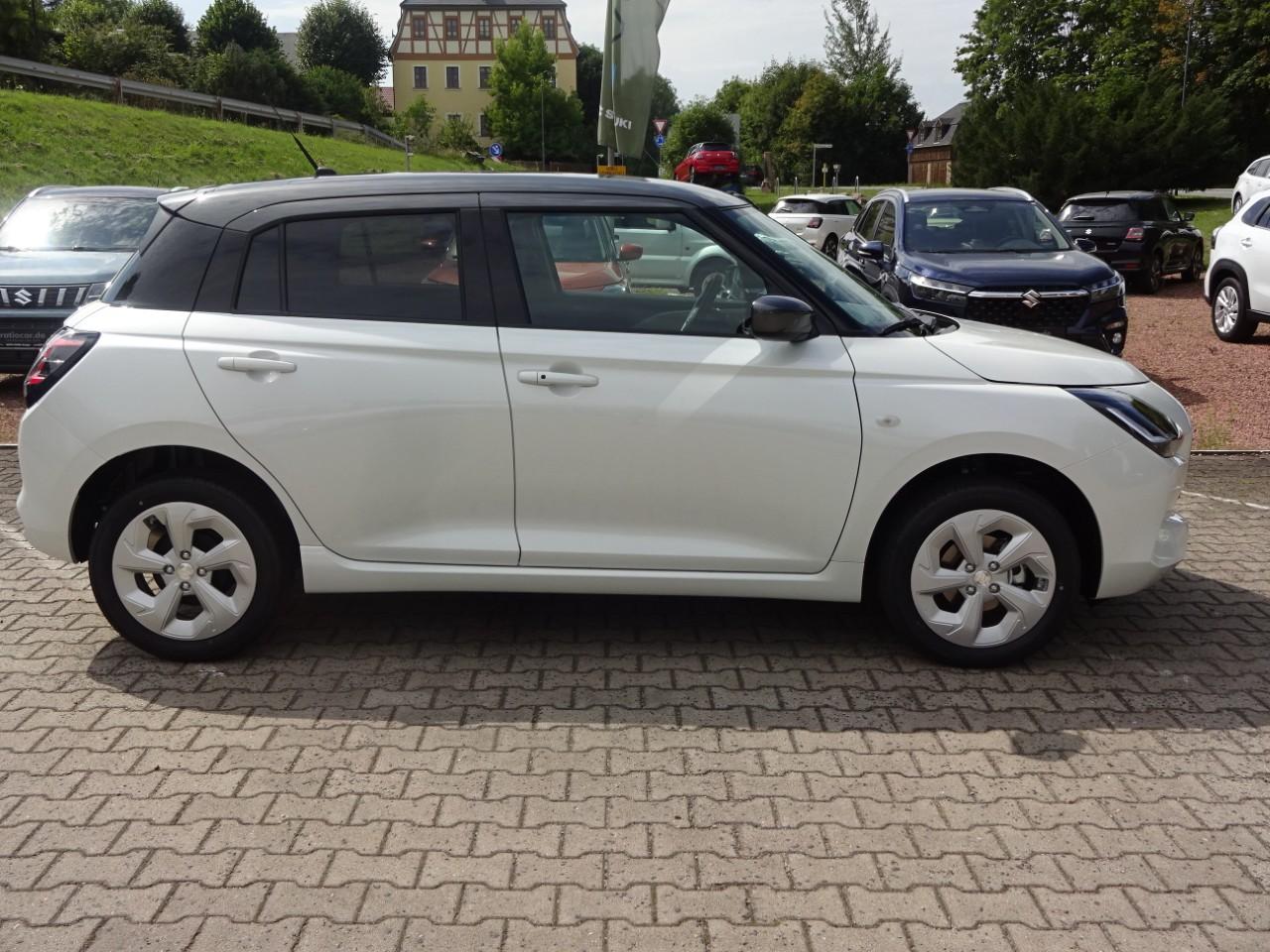Suzuki SWIFT 1.2 DUALJET ALLGRIP COMFORT, CO2-Klasse: C, NAVI SITZHEIZ. Bildbeschreibung: Suzuki SWIFT 1.2 DUALJET ALLGRIP COMFORT, CO2-Klasse: C, NAVI SITZHEIZ.