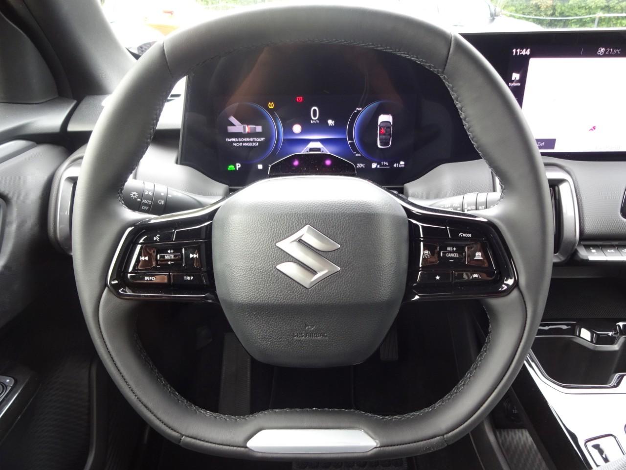 Suzuki e VITARA eAXLE ALLGRIP e COMFORT (61 kWh), CO2-Klasse: A, Bildbeschreibung: Suzuki e VITARA eAXLE ALLGRIP e COMFORT (61 kWh), CO2-Klasse: A,