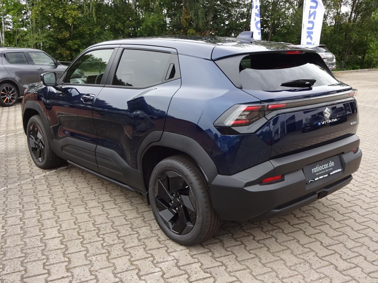 Suzuki e VITARA eAXLE ALLGRIP e COMFORT (61 kWh), CO2-Klasse: A, Bildbeschreibung: Suzuki e VITARA eAXLE ALLGRIP e COMFORT (61 kWh), CO2-Klasse: A,