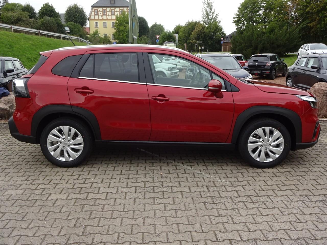 Suzuki S CROSS 1.4 BOOSTERJET ALLGRIP COMFORT, CO2-Klasse: D, NAVI SHZ Bildbeschreibung: Suzuki S CROSS 1.4 BOOSTERJET ALLGRIP COMFORT, CO2-Klasse: D, NAVI SHZ