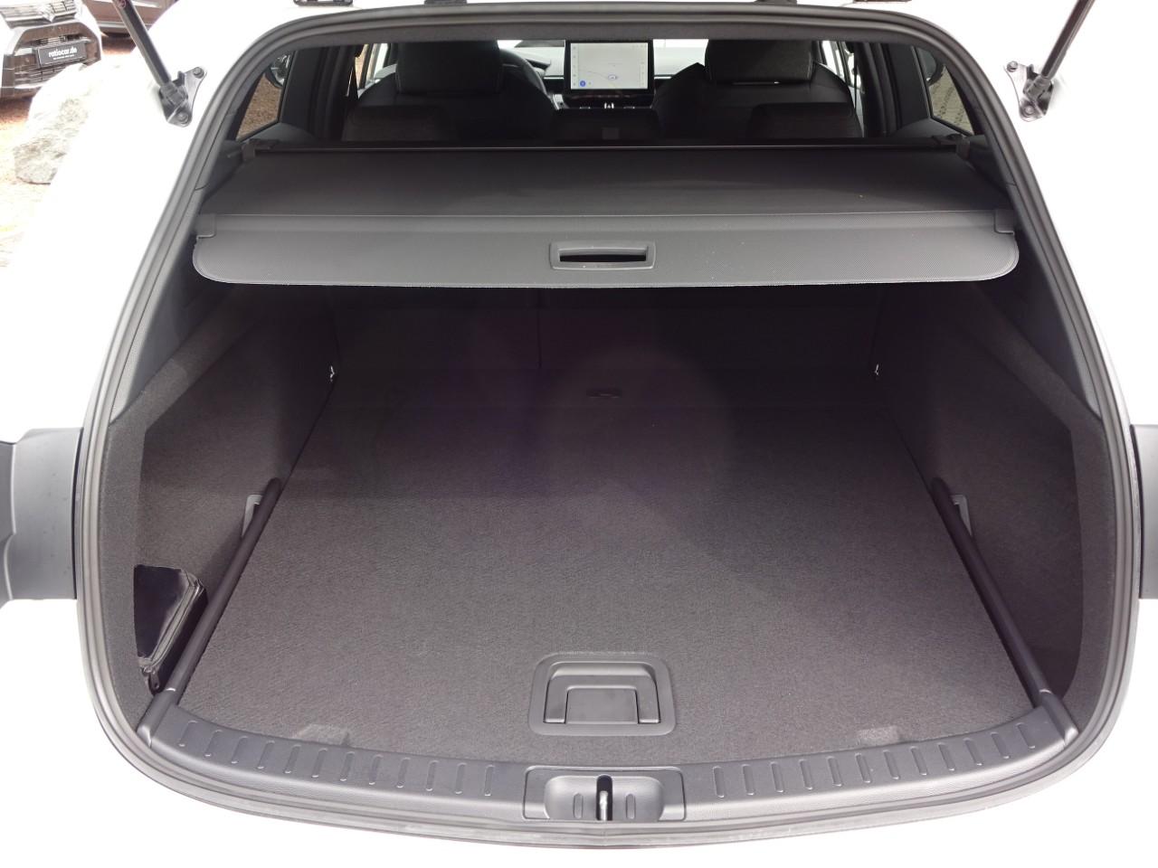 Suzuki SWACE 1.8 CVT COMFORT+, CO2-Klasse: C, NAVI SITZHEIZ. Bildbeschreibung: Suzuki SWACE 1.8 CVT COMFORT+, CO2-Klasse: C, NAVI SITZHEIZ.