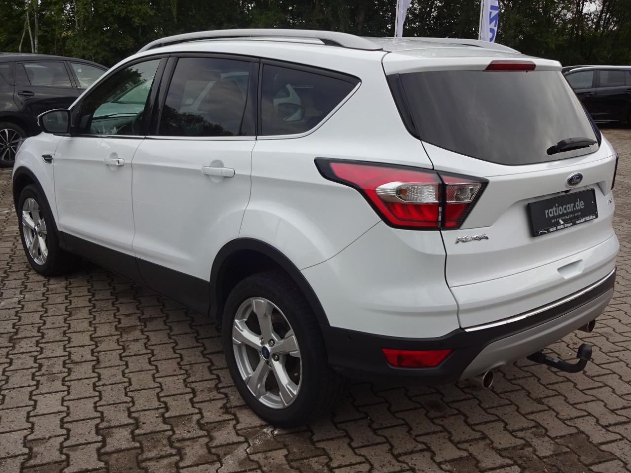 Ford KUGA 1.5 4X4 TITANIUM NAVI AHK SITZH. EINPARKH. Bildbeschreibung: Ford KUGA 1.5 4X4 TITANIUM NAVI AHK SITZH. EINPARKH.