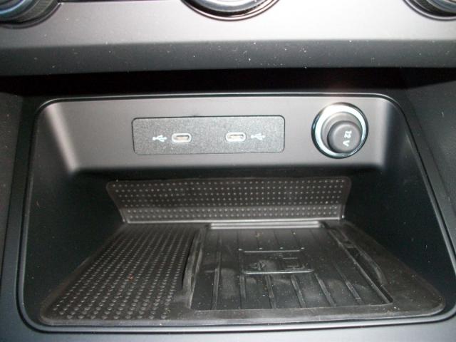 Seat ATECA ROAD EDITION 1.5 TSI DSG, CO2-Klasse: E, NAVI SITZHEI AHZV Bildbeschreibung: Seat ATECA ROAD EDITION 1.5 TSI DSG, CO2-Klasse: E, NAVI SITZHEI AHZV