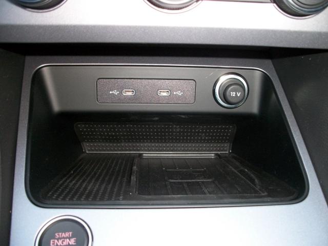 Seat ATECA FR BLACK EDITION 1.5 TSI, CO2-Klasse: E, NAVI AHZV Bildbeschreibung: Seat ATECA FR BLACK EDITION 1.5 TSI, CO2-Klasse: E, NAVI AHZV