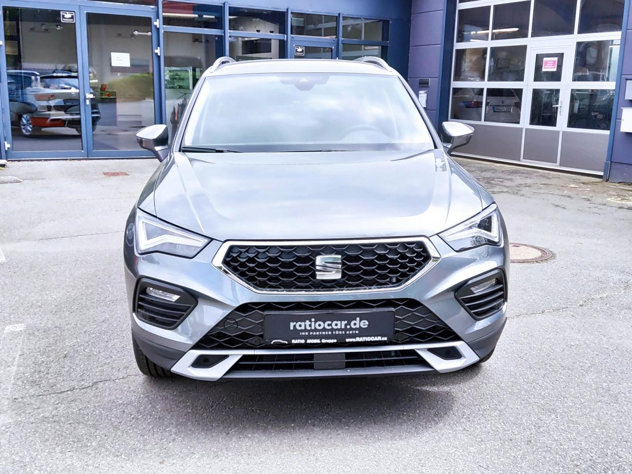 Seat ATECA ROAD EDITION 1.5 TSI DSG, CO2-Klasse: E, NAVI AHZV SITZH. Bildbeschreibung: Seat ATECA ROAD EDITION 1.5 TSI DSG, CO2-Klasse: E, NAVI AHZV SITZH.