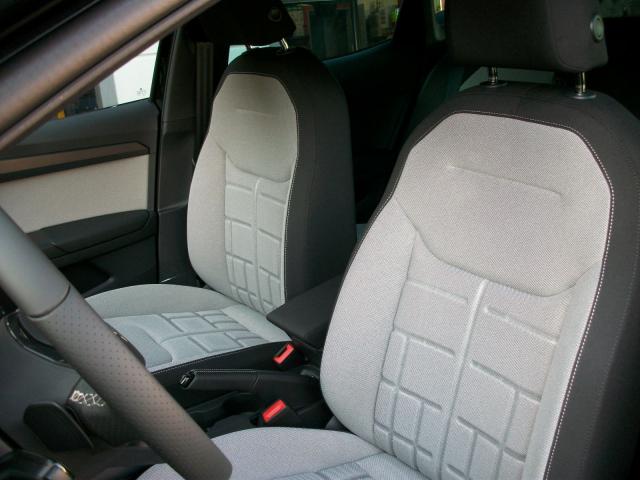 Seat IBIZA FR 1.5 TSI DSG, CO2-Klasse: D, NAVI SITZHEIZ. AHZV-VORBER. Bildbeschreibung: Seat IBIZA FR 1.5 TSI DSG, CO2-Klasse: D, NAVI SITZHEIZ. AHZV-VORBER.