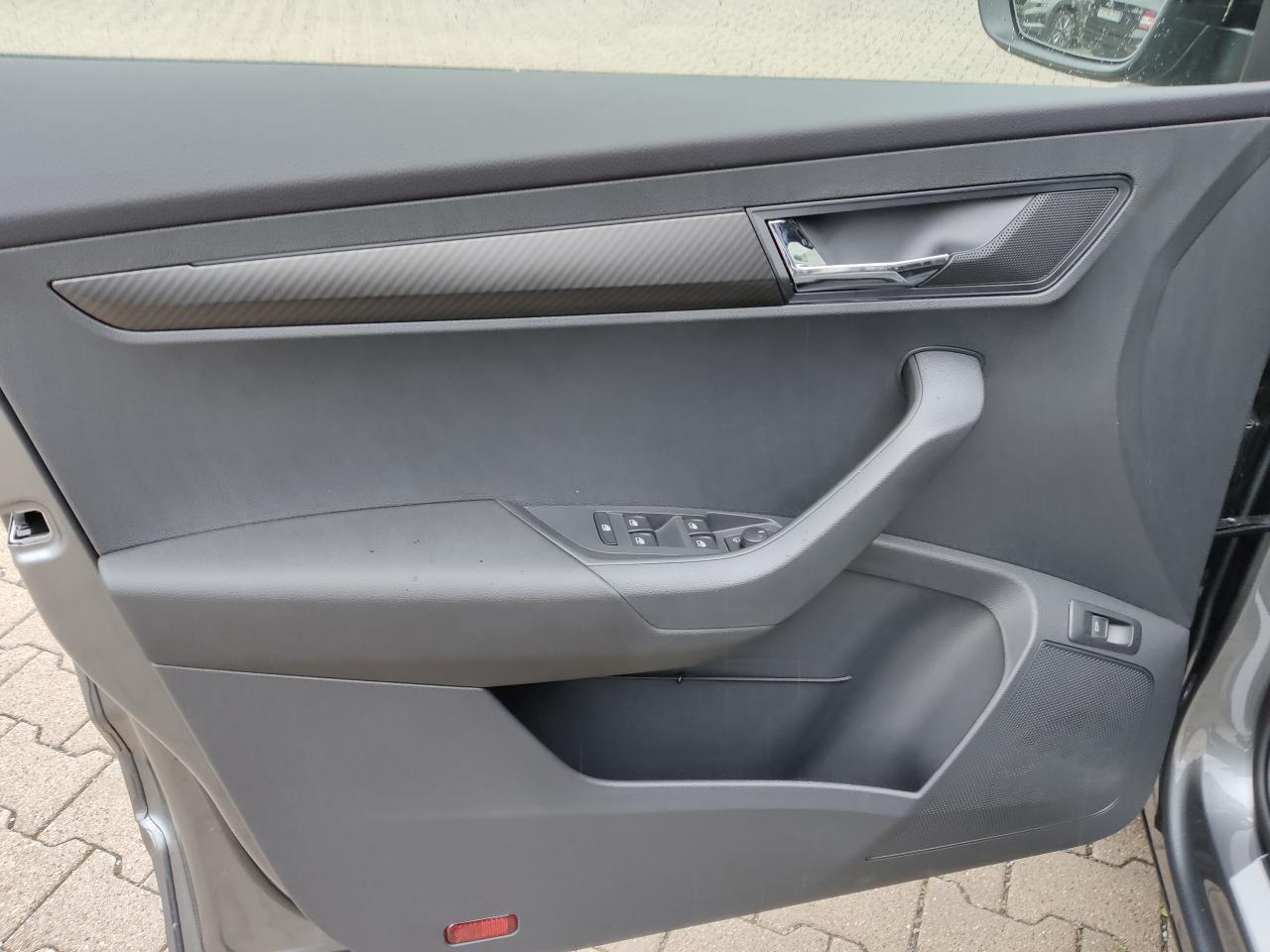 Skoda KAROQ 1.5 , CO2-Klasse: B, PANOR.-D. MATRIX-LED Bildbeschreibung: Skoda KAROQ 1.5 , CO2-Klasse: B, PANOR.-D. MATRIX-LED