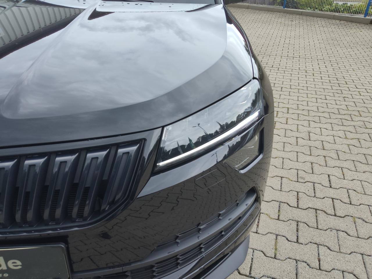 Skoda KAROQ SPORTLINE 1.5 TSI NAVI SITZHEIZ. EINPARKH. Bildbeschreibung: Skoda KAROQ SPORTLINE 1.5 TSI NAVI SITZHEIZ. EINPARKH.
