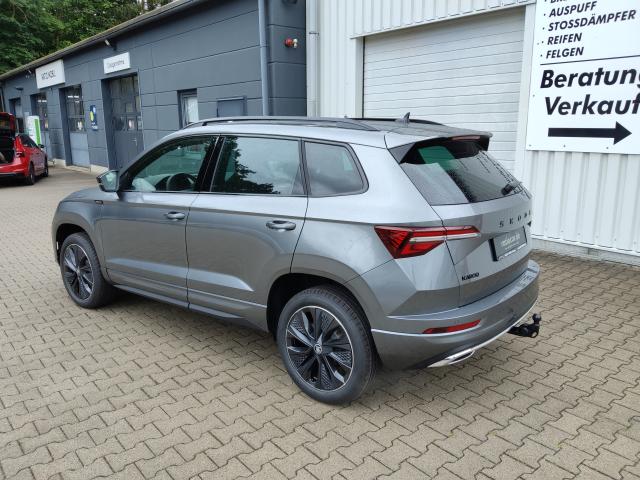 Skoda KAROQ SPORTLINE 1.5 TSI DSG, CO2-Klasse: E, PANOR.-D. MATRIX-LED Bildbeschreibung: Skoda KAROQ SPORTLINE 1.5 TSI DSG, CO2-Klasse: E, PANOR.-D. MATRIX-LED