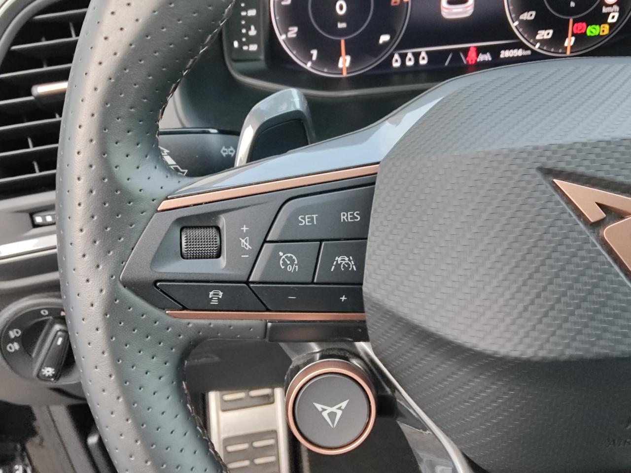 Cupra ATECA 1.5 TSI DSG AHZV-VORBER. SITZHEIZ. NAVI Bildbeschreibung: Cupra ATECA 1.5 TSI DSG AHZV-VORBER. SITZHEIZ. NAVI
