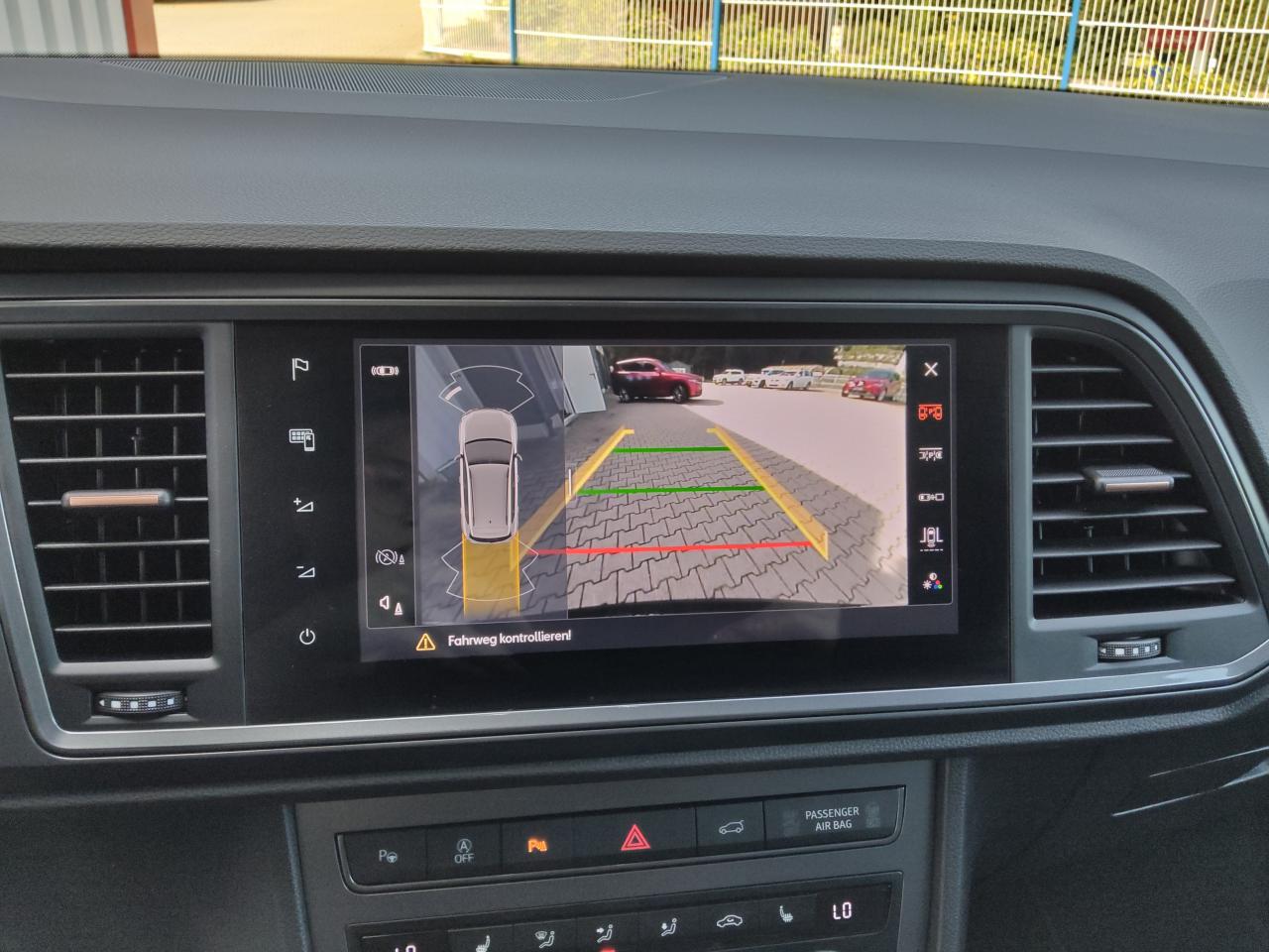 Cupra ATECA 1.5 TSI DSG AHZV-VORBER. SITZHEIZ. NAVI Bildbeschreibung: Cupra ATECA 1.5 TSI DSG AHZV-VORBER. SITZHEIZ. NAVI