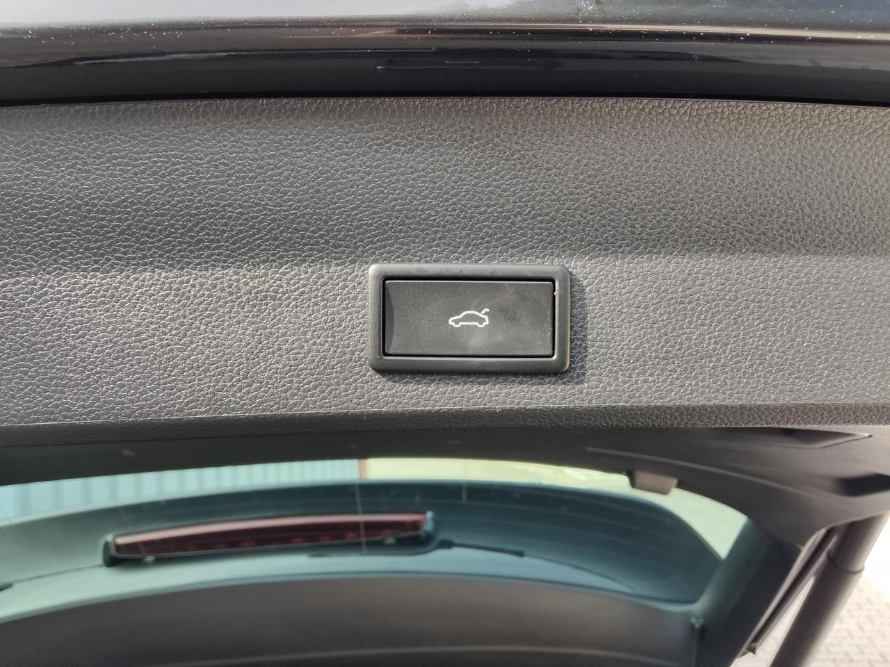 Cupra ATECA 1.5 TSI DSG AHZV-VORBER. SITZHEIZ. NAVI Bildbeschreibung: Cupra ATECA 1.5 TSI DSG AHZV-VORBER. SITZHEIZ. NAVI