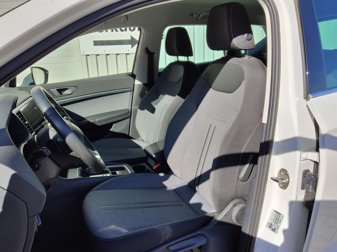 Seat ATECA STYLE EDITION 1.5 TSI DSG SITZHEIZ. AHZV Bildbeschreibung: Seat ATECA STYLE EDITION 1.5 TSI DSG SITZHEIZ. AHZV