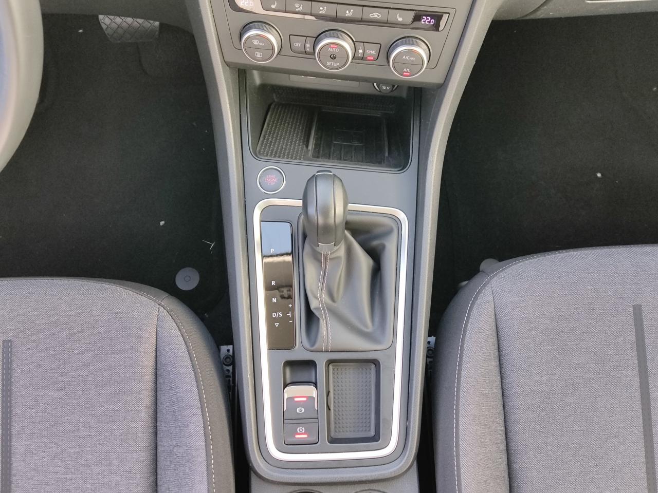 Seat ATECA STYLE EDITION 1.5 TSI DSG SITZHEIZ. AHZV Bildbeschreibung: Seat ATECA STYLE EDITION 1.5 TSI DSG SITZHEIZ. AHZV