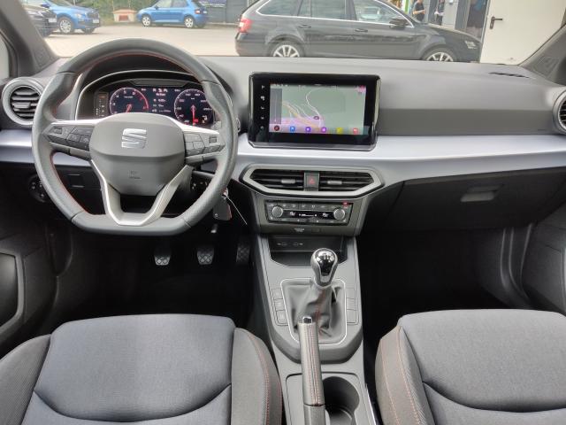 Seat IBIZA FR 1.0 TSI NAVI SITZH. USB EINPARKH. DAB+ Bildbeschreibung: Seat IBIZA FR 1.0 TSI NAVI SITZH. USB EINPARKH. DAB+