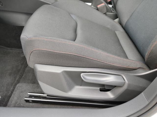 Seat IBIZA FR 1.0 TSI NAVI SITZH. USB EINPARKH. DAB+ Bildbeschreibung: Seat IBIZA FR 1.0 TSI NAVI SITZH. USB EINPARKH. DAB+