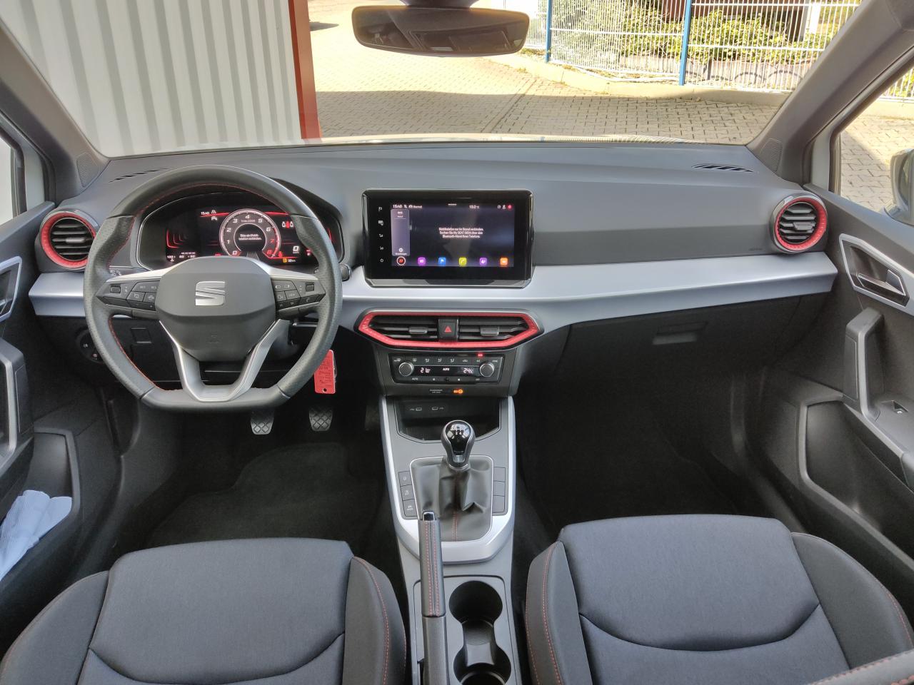 Seat ARONA FR 1.0 TSI GAR.-05/2028* NAVI EINPARKH. Bildbeschreibung: Seat ARONA FR 1.0 TSI GAR.-05/2028* NAVI EINPARKH.