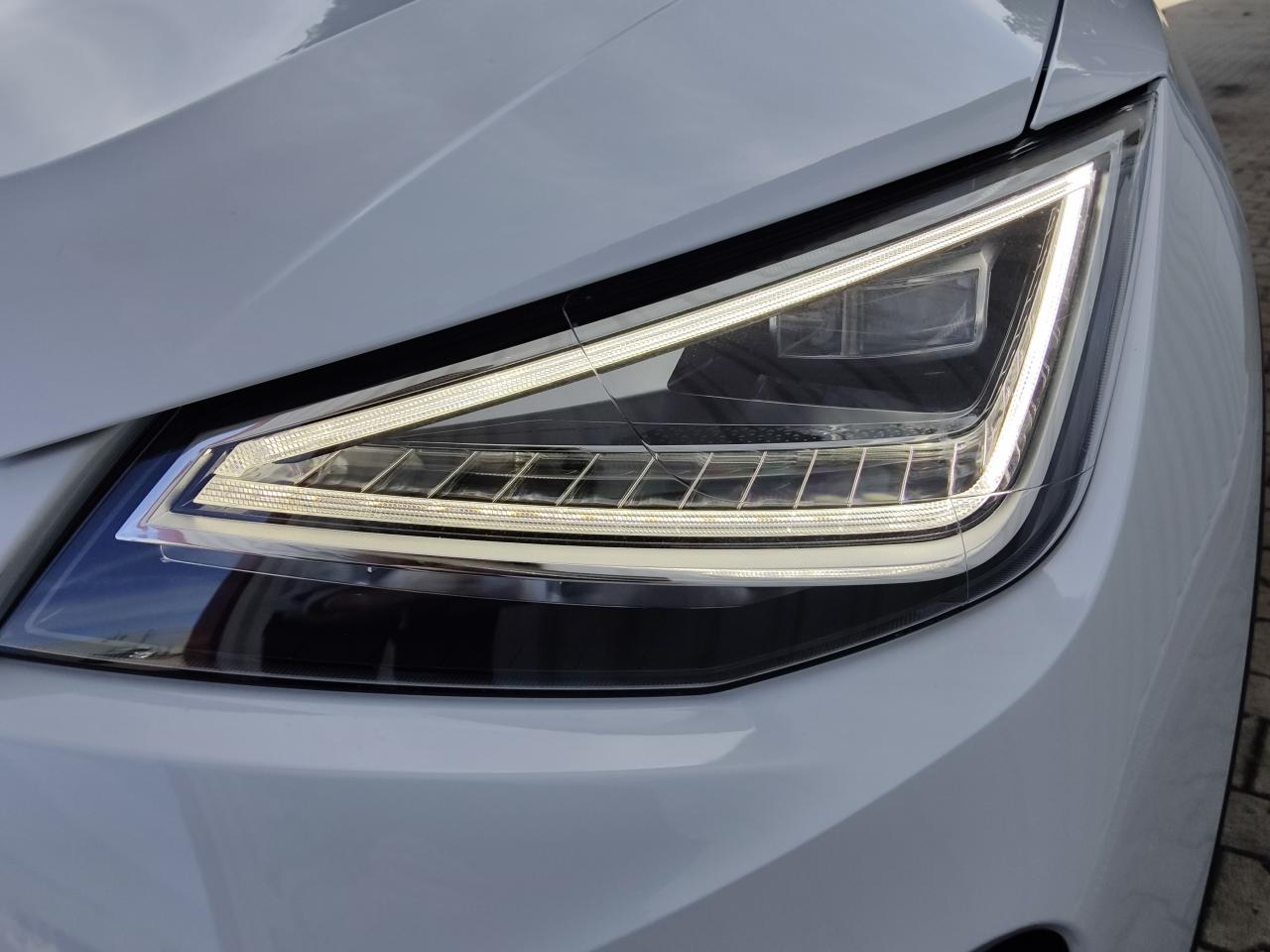 Seat ARONA FR 1.0 TSI GAR.-05/2028* NAVI EINPARKH. Bildbeschreibung: Seat ARONA FR 1.0 TSI GAR.-05/2028* NAVI EINPARKH.