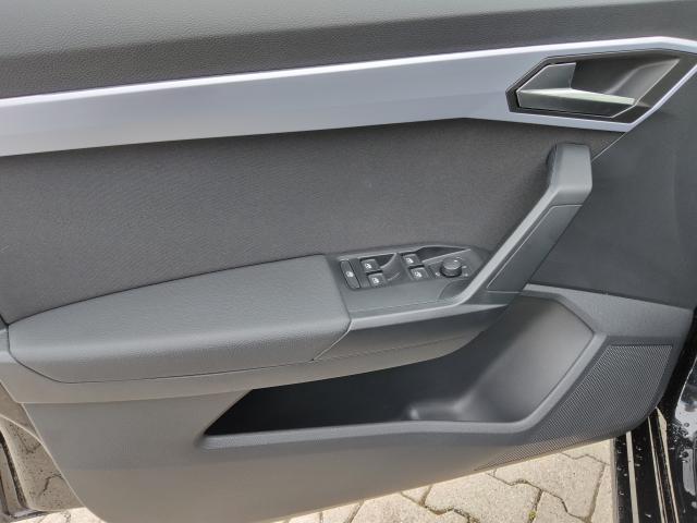Seat IBIZA FR 1.0 TSI NAVI SITZHEIZ. DAB+ Bildbeschreibung: Seat IBIZA FR 1.0 TSI NAVI SITZHEIZ. DAB+