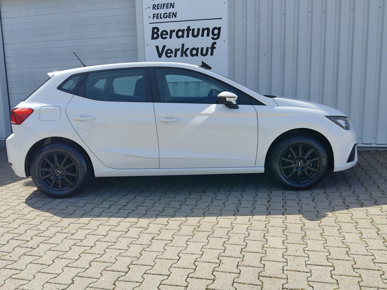 Seat IBIZA REFERENCE 1.0 MPI VOLL-LED DAB+ FRONT-ASS. Bildbeschreibung: Seat IBIZA REFERENCE 1.0 MPI VOLL-LED DAB+ FRONT-ASS.