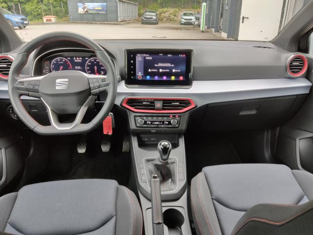 Seat IBIZA FR 1.0 TSI NAVI SITZHEIZUNG DAB+ FREISPR. Bildbeschreibung: Seat IBIZA FR 1.0 TSI NAVI SITZHEIZUNG DAB+ FREISPR.