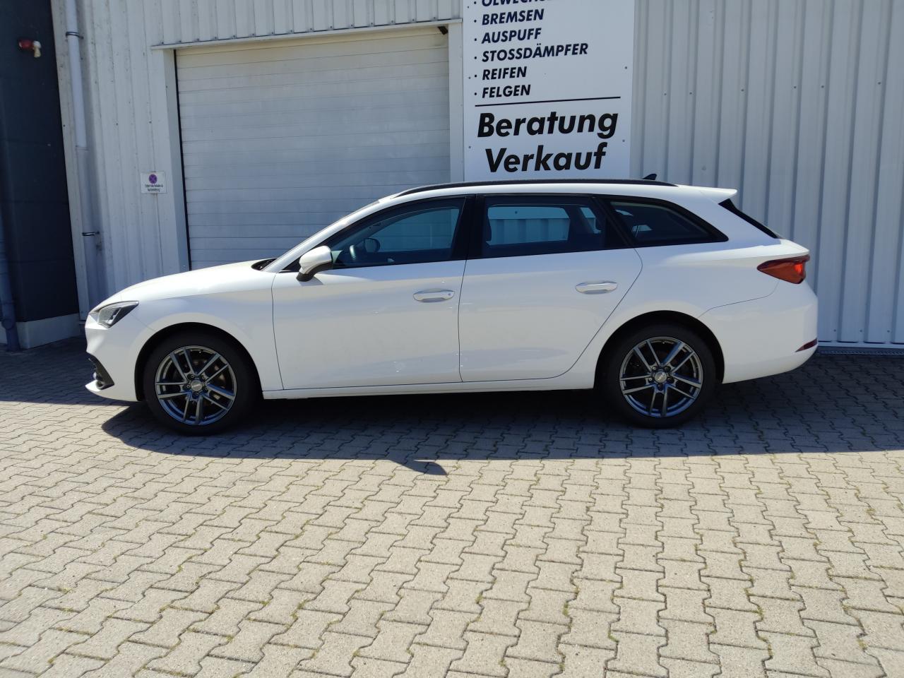 Seat LEON SPORTSTOURER REFERENCE 1.0 TSI TEMPOMAT DAB+ Bildbeschreibung: Seat LEON SPORTSTOURER REFERENCE 1.0 TSI TEMPOMAT DAB+