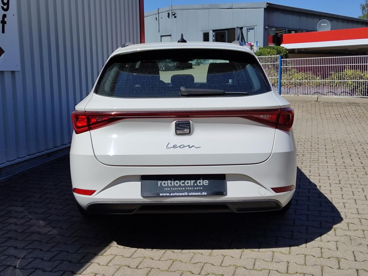 Seat LEON SPORTSTOURER REFERENCE 1.0 TSI TEMPOMAT DAB+ Bildbeschreibung: Seat LEON SPORTSTOURER REFERENCE 1.0 TSI TEMPOMAT DAB+