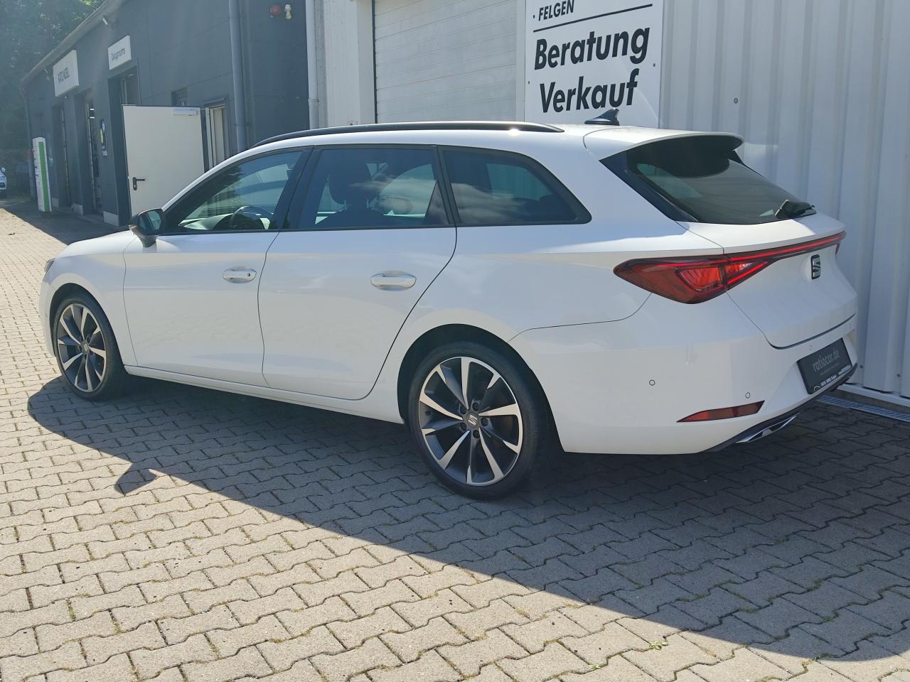Seat LEON SPORTSTOURER FR 2.0 TDI DSG GAR.-03/2027* Bildbeschreibung: Seat LEON SPORTSTOURER FR 2.0 TDI DSG GAR.-03/2027*