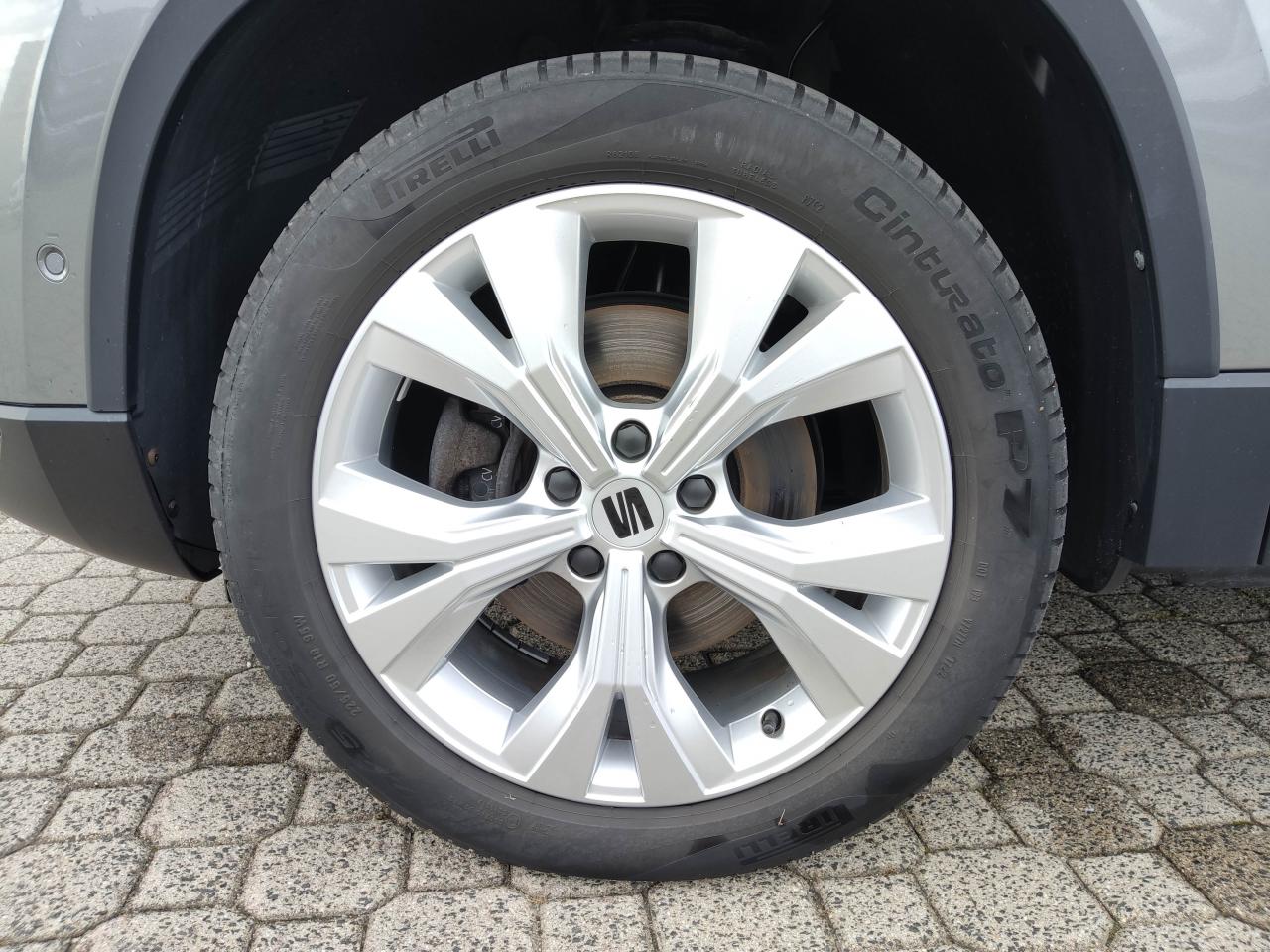 Seat ATECA XPERIENCE 2.0 TSI DSG 4DRIVE STANDH. AHZV Bildbeschreibung: Seat ATECA XPERIENCE 2.0 TSI DSG 4DRIVE STANDH. AHZV