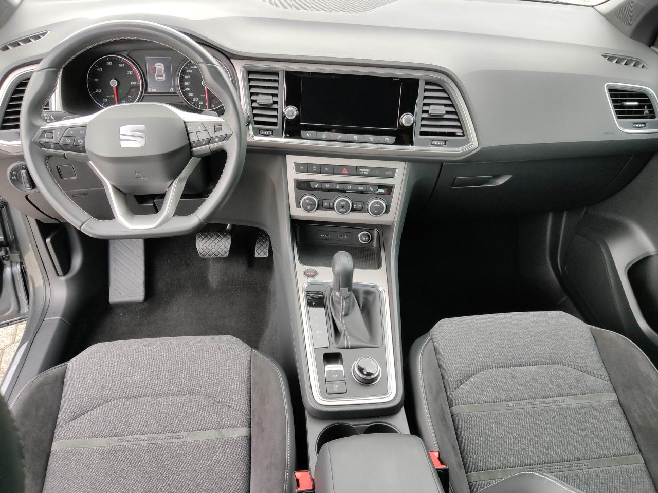 Seat ATECA XPERIENCE 2.0 TSI DSG 4DRIVE STANDH. AHZV Bildbeschreibung: Seat ATECA XPERIENCE 2.0 TSI DSG 4DRIVE STANDH. AHZV