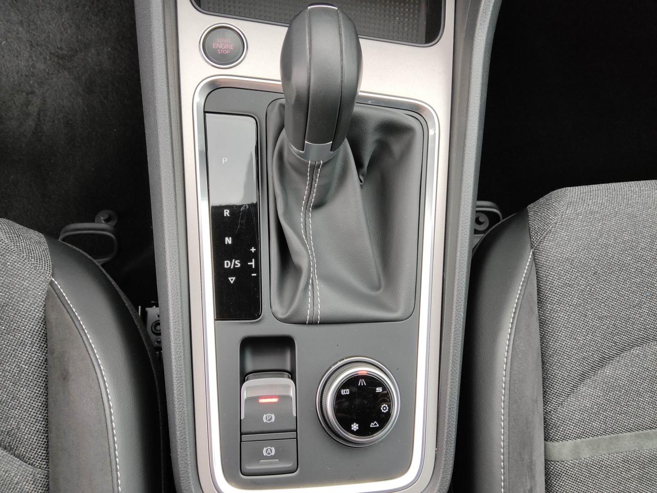 Seat ATECA XPERIENCE 2.0 TSI DSG 4DRIVE STANDH. AHZV Bildbeschreibung: Seat ATECA XPERIENCE 2.0 TSI DSG 4DRIVE STANDH. AHZV