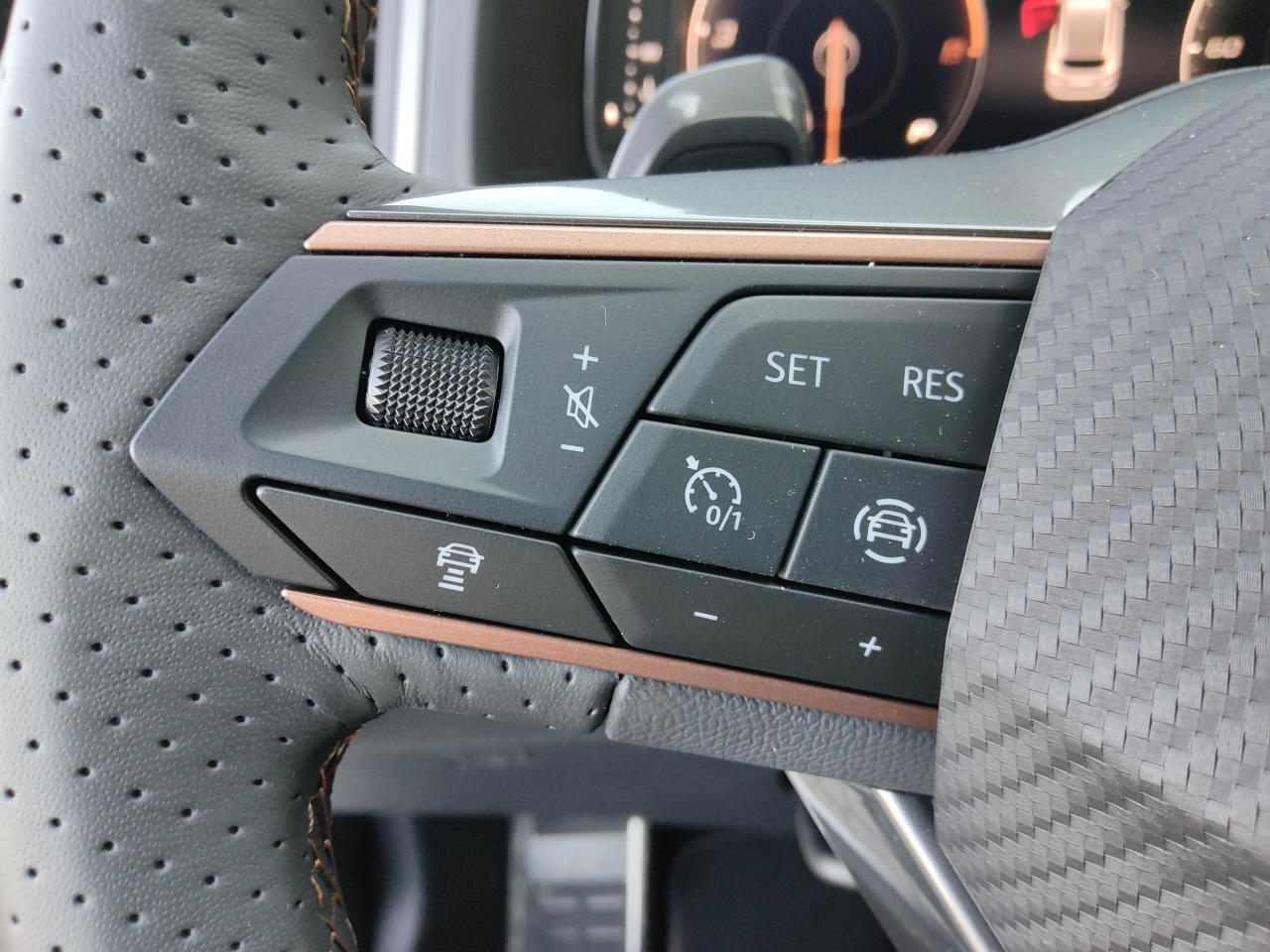 Cupra ATECA 1.5 TSI DSG, CO2-Klasse: E, GAR.-04/2031*AHZV NAVI SITZH. Bildbeschreibung: Cupra ATECA 1.5 TSI DSG, CO2-Klasse: E, GAR.-04/2031*AHZV NAVI SITZH.