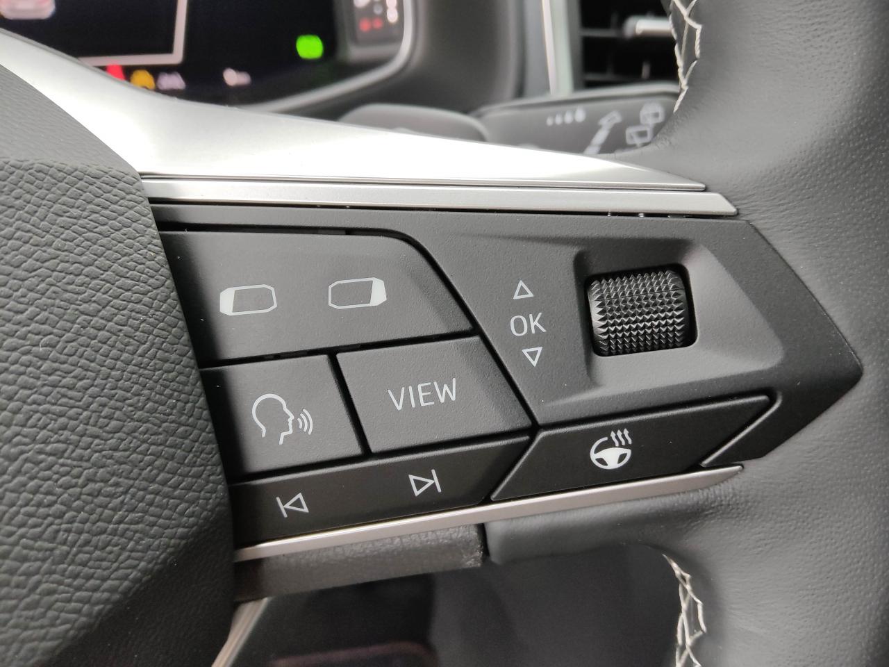 Seat ATECA ROAD EDITION 1.5 TSI DSG, CO2-Klasse: E, NAVI PARKLENKASS. Bildbeschreibung: Seat ATECA ROAD EDITION 1.5 TSI DSG, CO2-Klasse: E, NAVI PARKLENKASS.