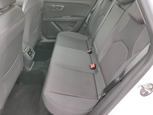 Seat LEON SPORTSTOURER FR 1.5 TSI ACT NAVI PANORAMAD. Bildbeschreibung: Seat LEON SPORTSTOURER FR 1.5 TSI ACT NAVI PANORAMAD.